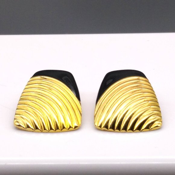 Classy Black and Gold Stud Earrings, Chic Enamel Tips give way to Gold Tone Ribs - Picture 2 of 4